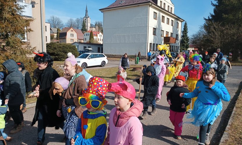 Masopustní procházka v Chotěvicích 2025