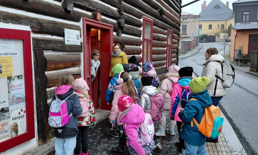 Návštěva úpického městského muzea a NKP Dřevěnky