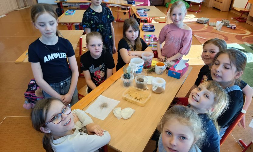 Co se to jen v té škole děje?